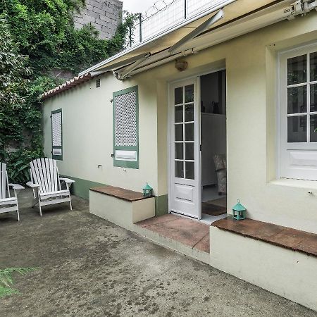 شقة Casa Vitoriana Ponta Delgada المظهر الخارجي الصورة